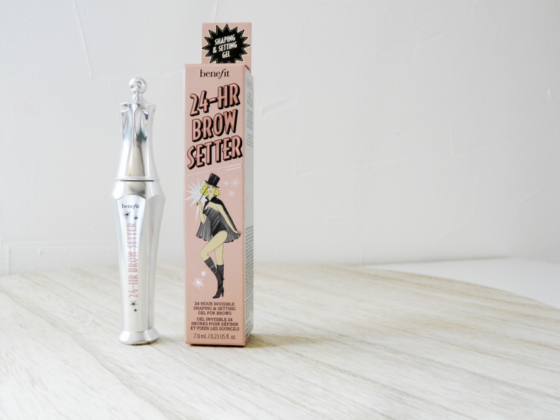 24H setting brow - Benefit00